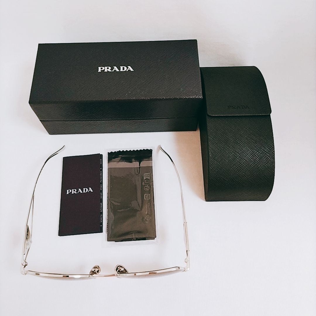 新品未使用】PRADA プラダ シンボル サングラス トライアングル