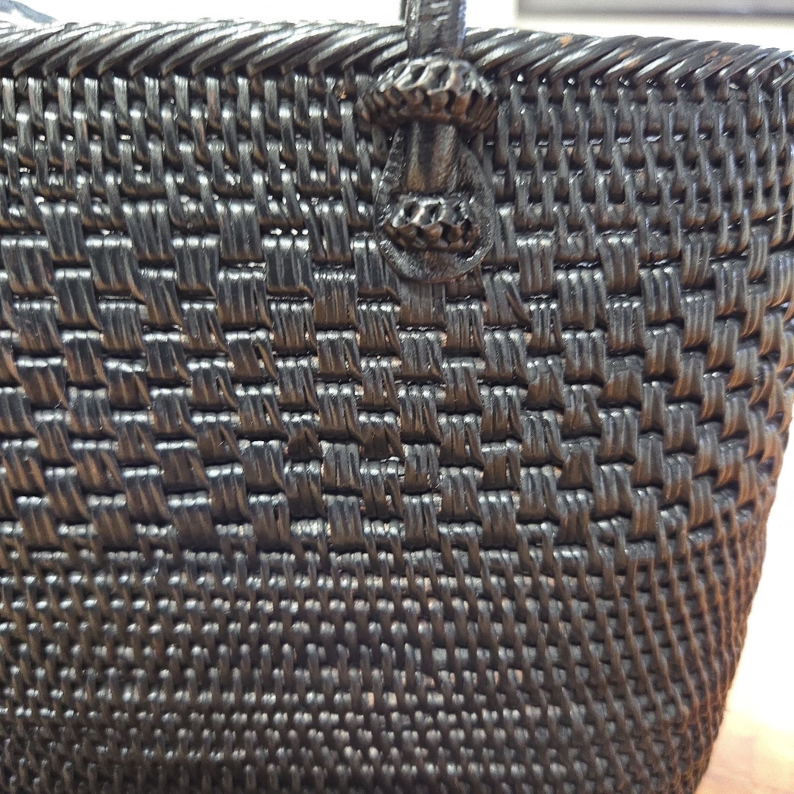 新品タグ付き「撫松庵」アタ籠バック - 丸型アタバックベージュ アタバック⭐新品 新品タグ付き「撫松庵」アタ籠バック - 丸型