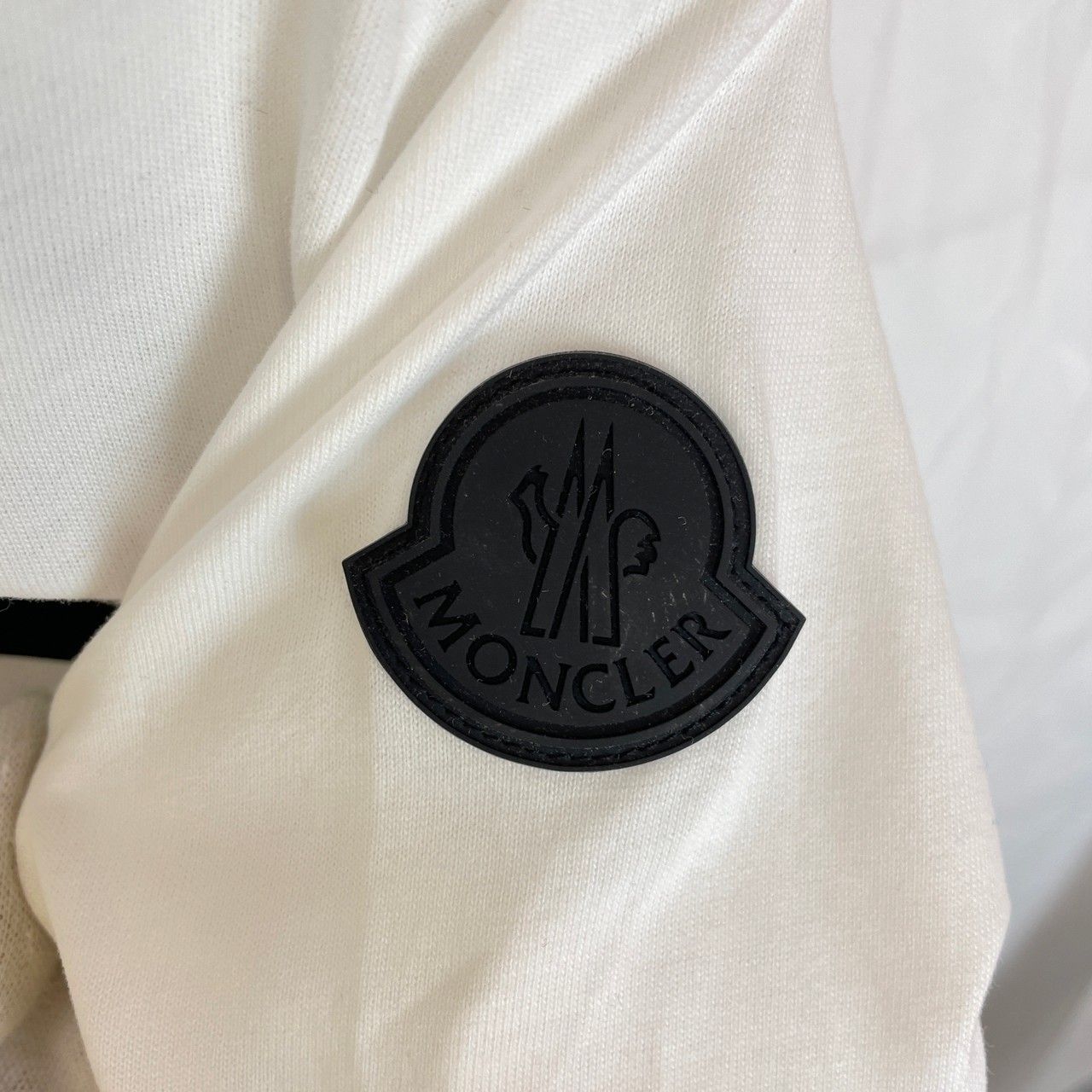 新品 Moncler モンクレール キッズ 長袖 Tシャツ ロンT 6A胸囲70〜74