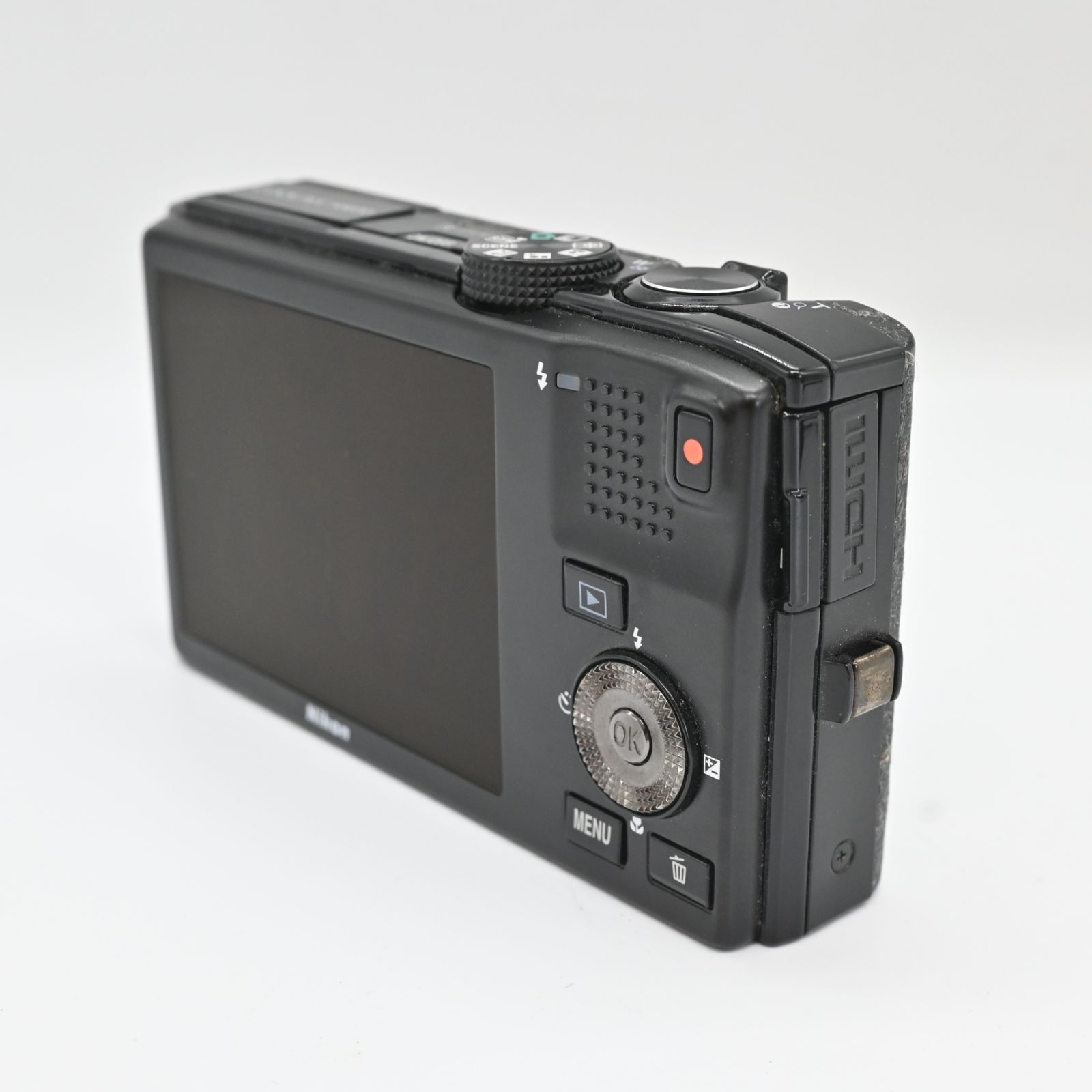 Nikon COOLPIX S8100 クールピクス　ブラック　　　難あり Nikon Coolpix S8100 Review | Photography Blog