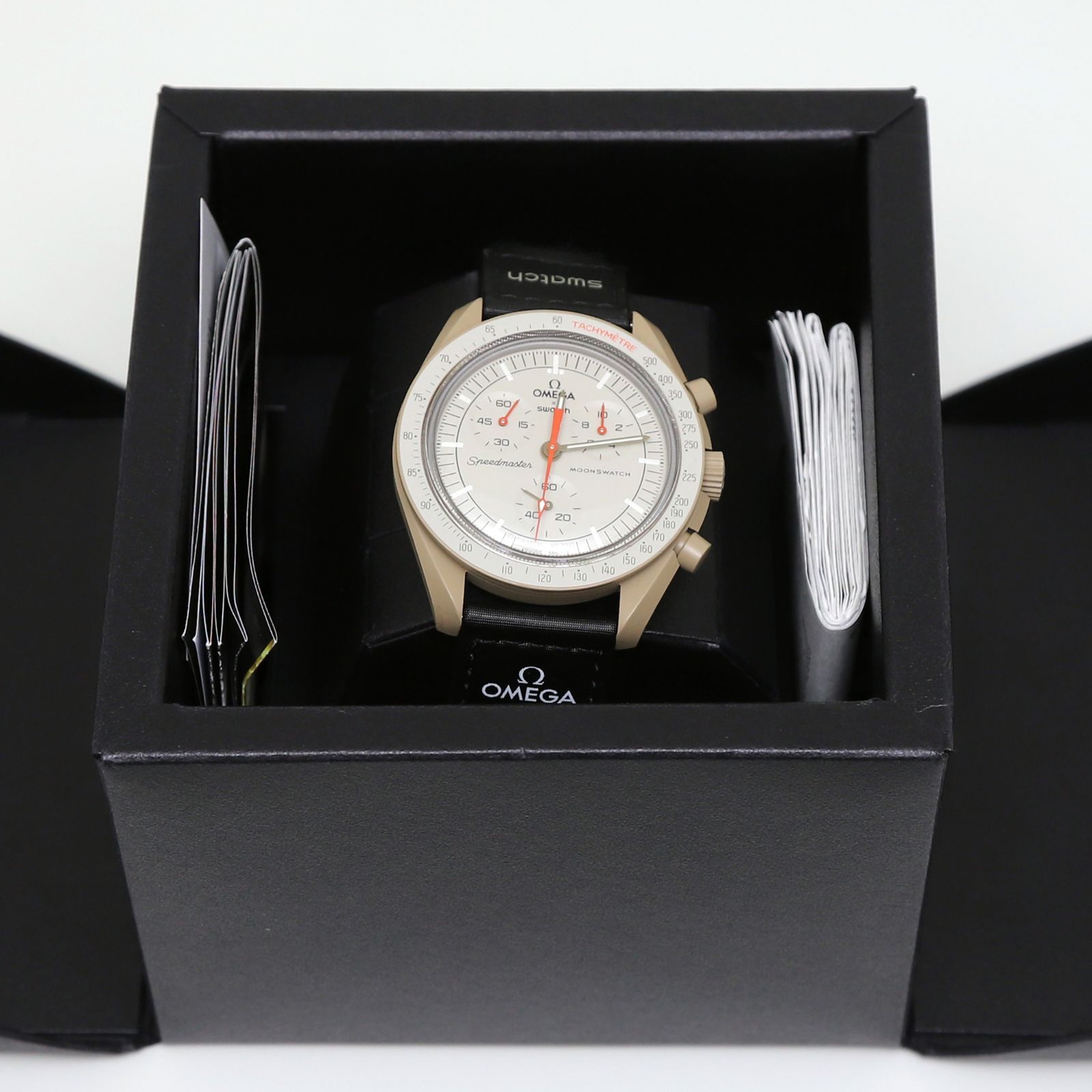 オメガ×スウォッチ Bioceramic MoonSwatchコレクション クロノ