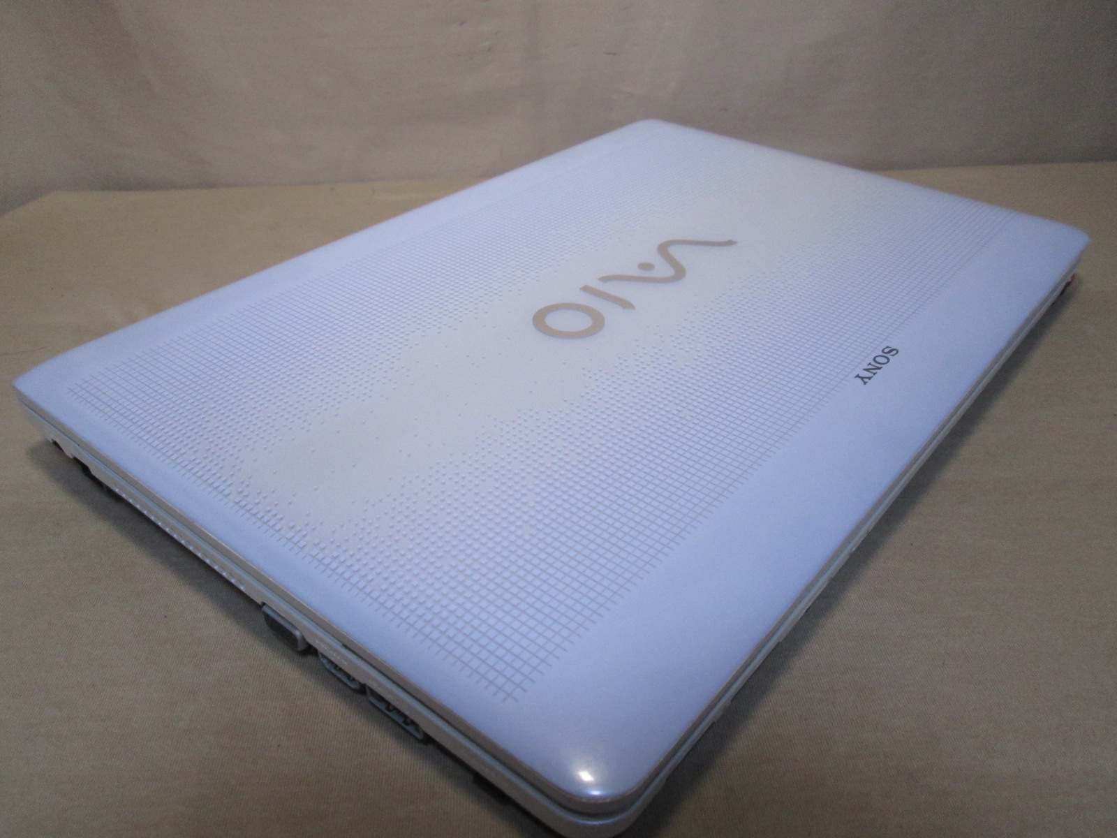 SONY VAIO VPCEB28FJ【Core】　【Windows7モデル】電源投入可／HDMI ジャンク　送料無料 [90730]