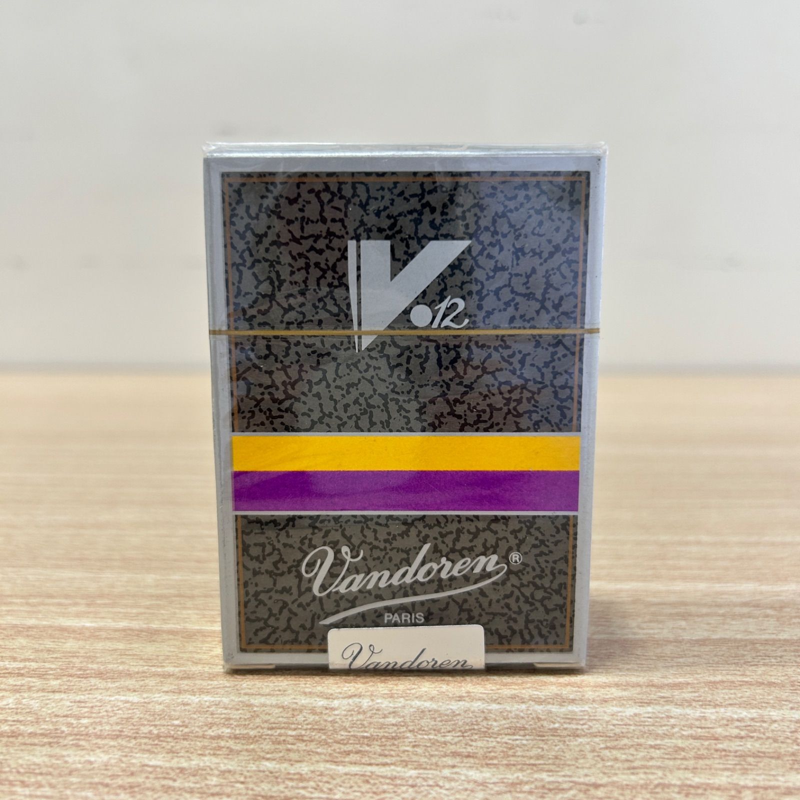 クラリネットリード　V12 3番　2箱セット V.12(銀箱)E♭クラリネットリード 2 1/2 | 【クロサワ楽器店