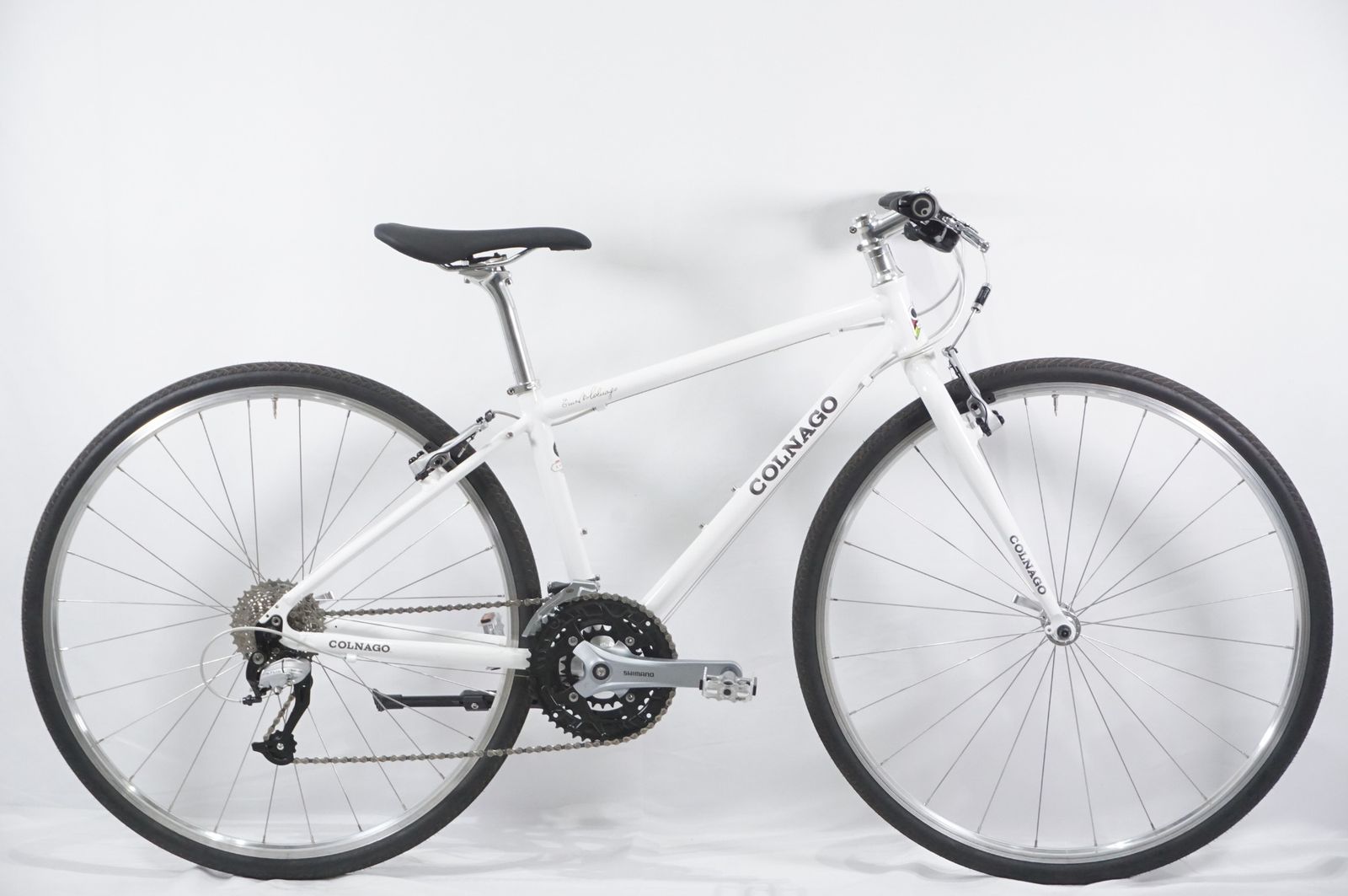 COLNAGO コルナゴ EPOCA 2025年モデル クロスバイク | バイチャリAKIBA店
