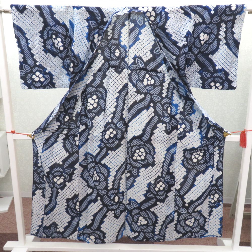 浴衣 絞り 絞り浴衣 藍 白 青 花デザイン しつけ糸付 仕立て上がり