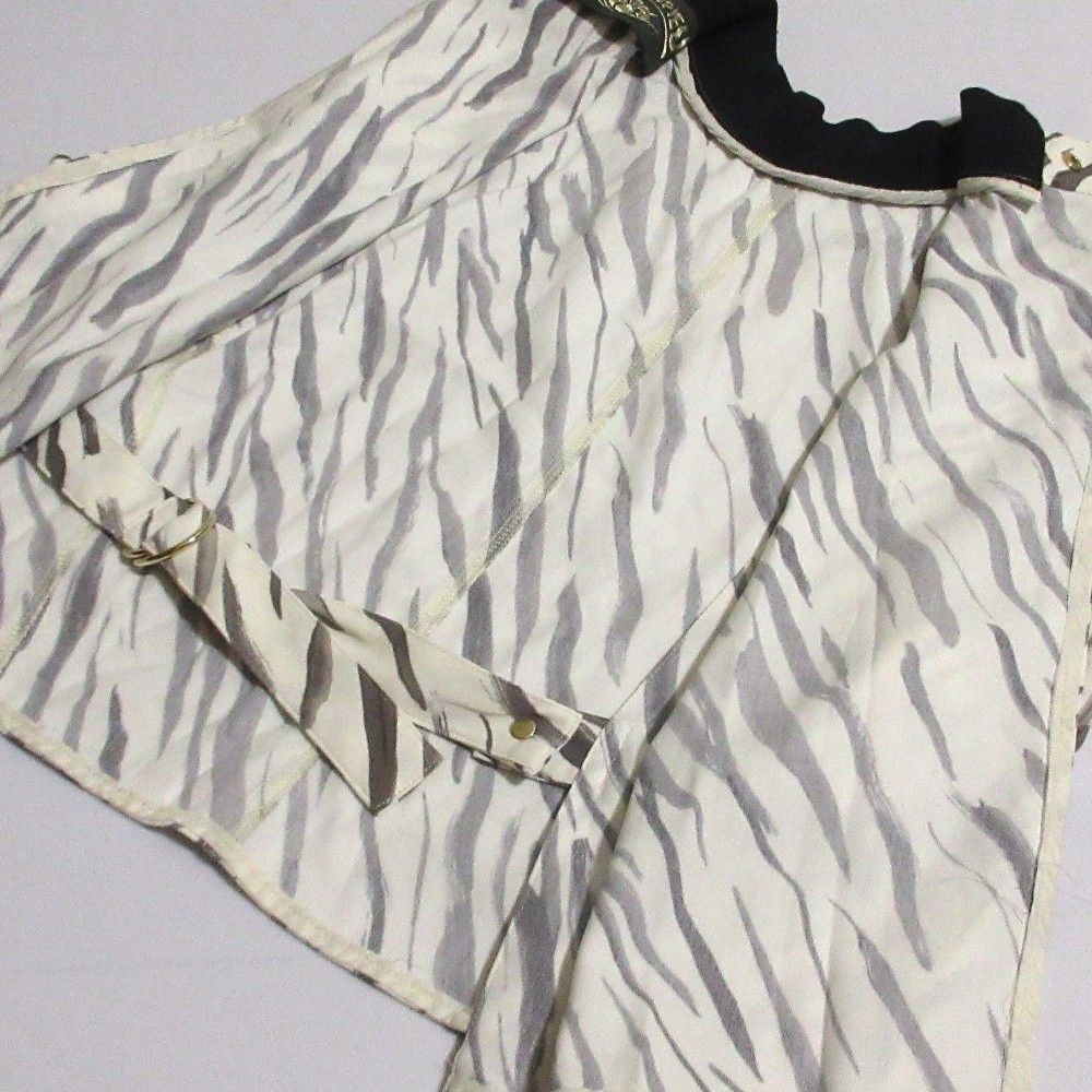 美品 PHOTOCOPIEU フォトコピュー LEILA E バックシャンブラウス  