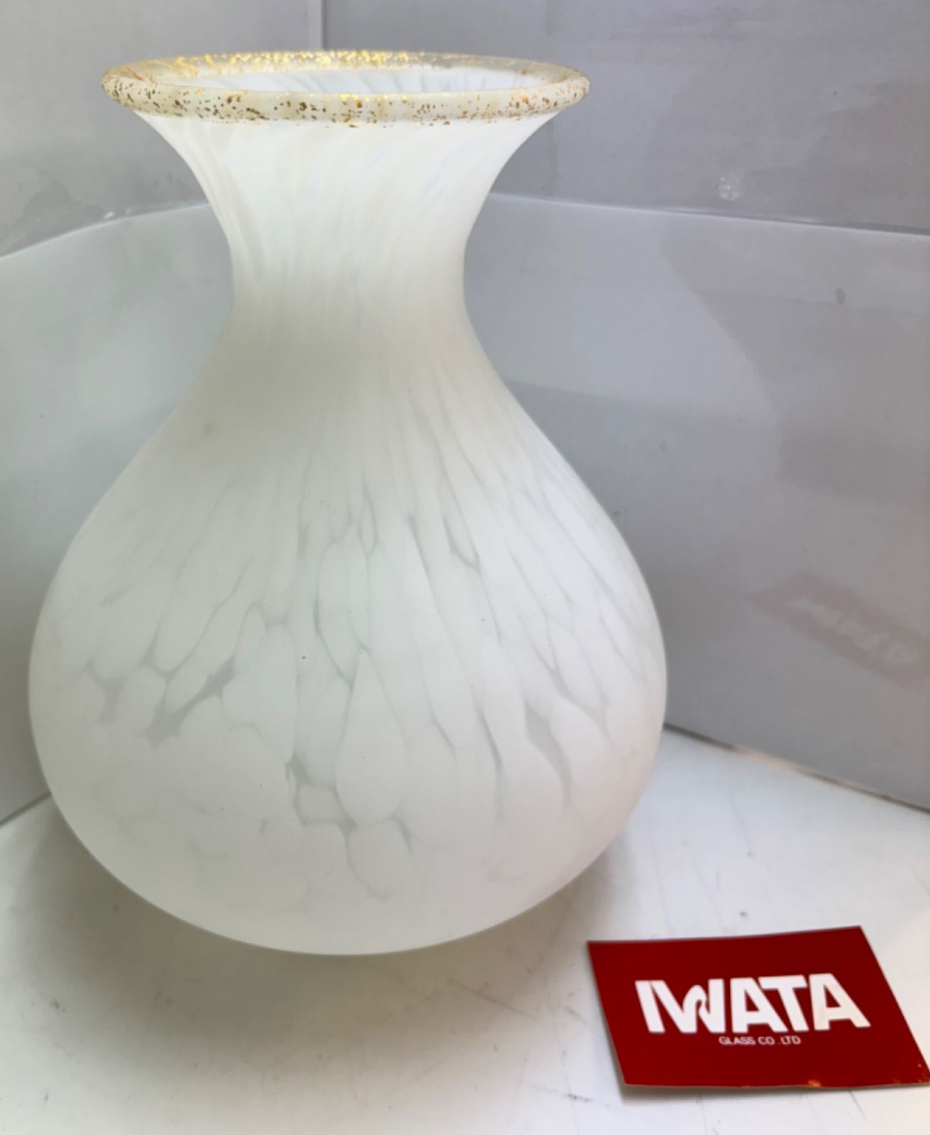 ◇IWATA 岩田ガラス 吹きガラス花瓶 - メルカリ