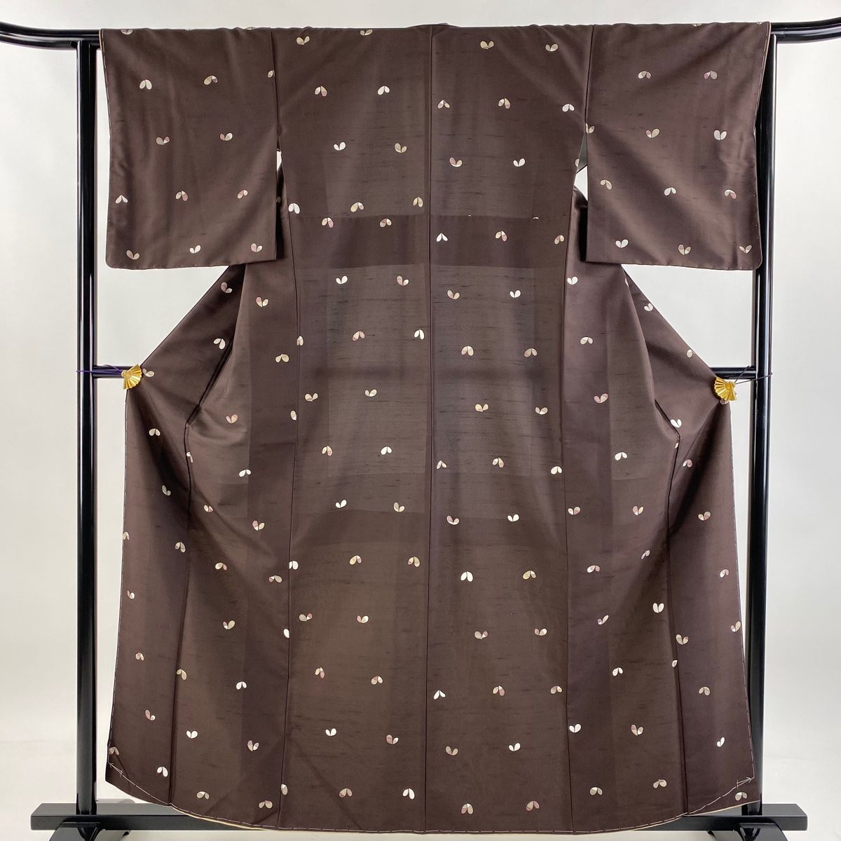 美品】 小紋 身丈159cm 裄丈63.5cm S 袷 紬地 幾何学模様 焦茶色 正絹