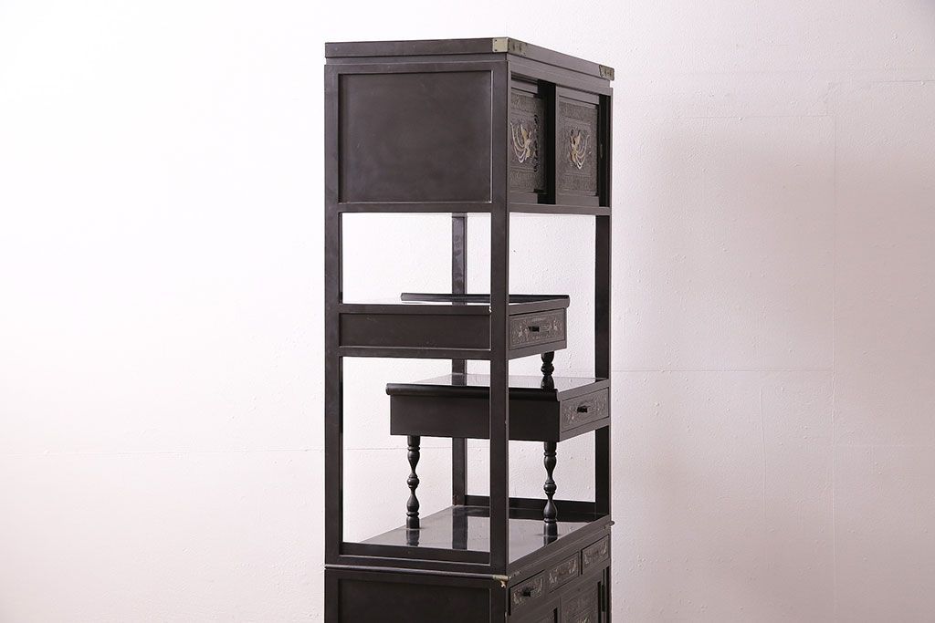 中古品　螺鈿飾り棚(輸入品です。)　程度良です。 飾り棚 螺鈿【トレファク岸和田店】