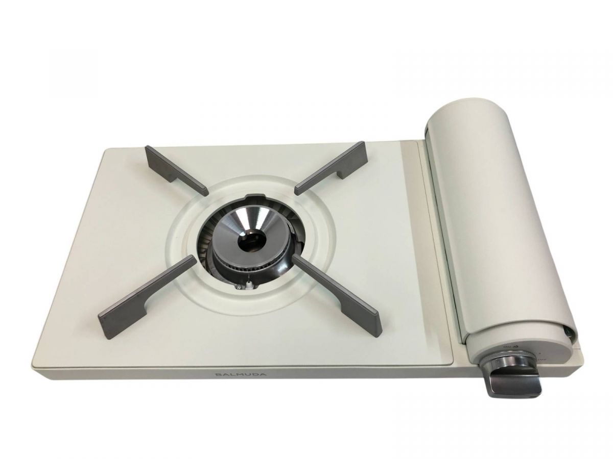 バルミューダ Table