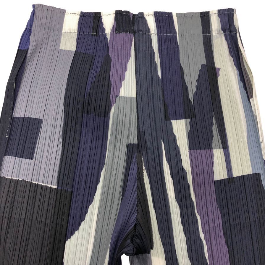 プリーツプリーズ