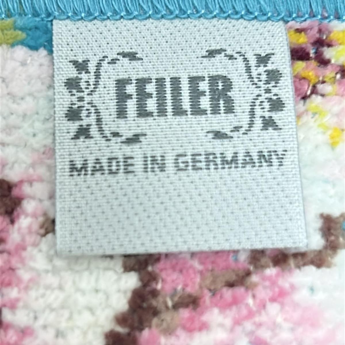 LOVERARY by FEILER クマデザインタオルセット(1066) 楽天市場】FEILER フェイラー Max&Line 【25cm】 ハンカチ