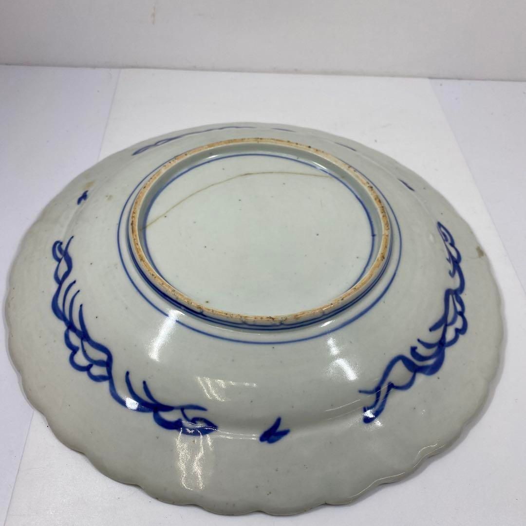 古伊万里の大皿です37センチです 古伊万里 染付輪花大皿 2枚 直径37㎝ 東な7-0114③ - メルカリ