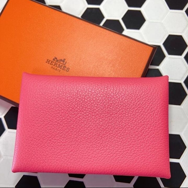 お値下げしました！HERMESエルメス/ピンク名刺入れ HERMES カードケース シェーブル ピンク 新品 値下げ！ - メルカリ