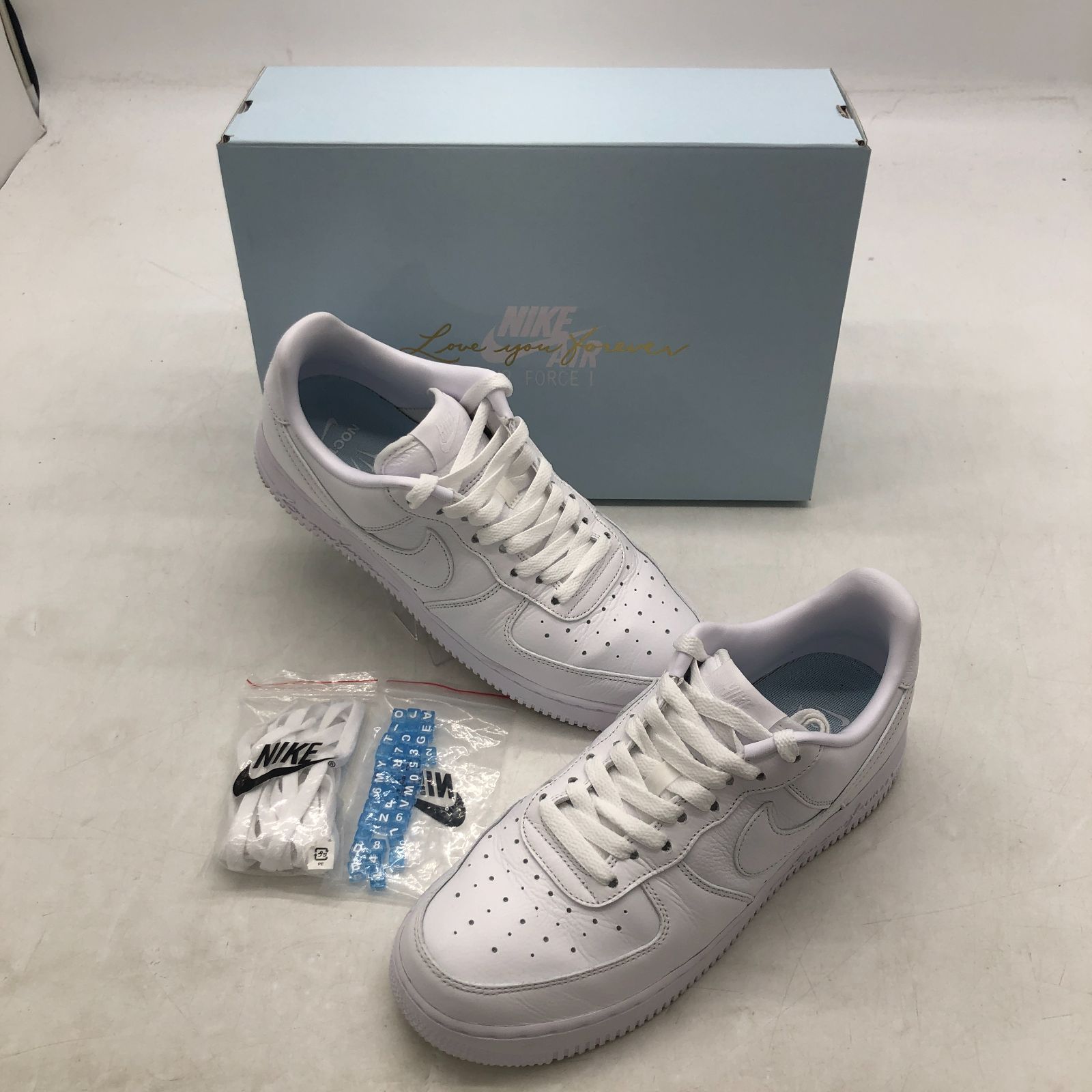 04m2459∞※ NIKE×DRAKE NOCTA ナイキ ドレイク ノクタ AIR FORCE 1 LOW SP エアフォース1 ローSP  サーティファイドラバーボーイ CZ8065-100 ホワイト 27．5ｃｍ 替え紐・パーツ・箱あり 中古品 - メルカリ