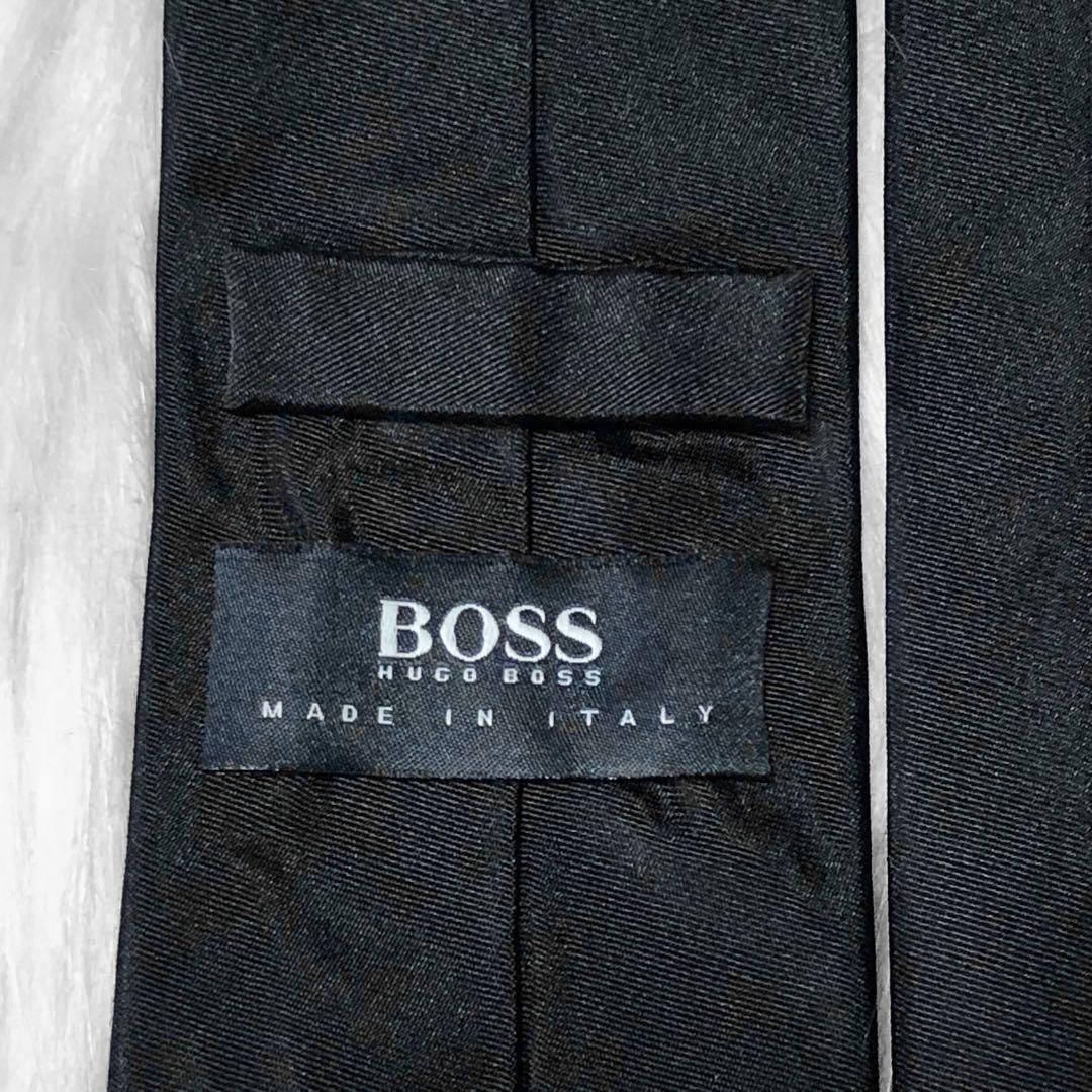 極美品✨ヒューゴボス 現行モデル ネクタイ 黒 ソリッド 無地 ナロータイ 極美品✨ヒューゴボス 現行モデル ネクタイ 黒 ソリッド 無地