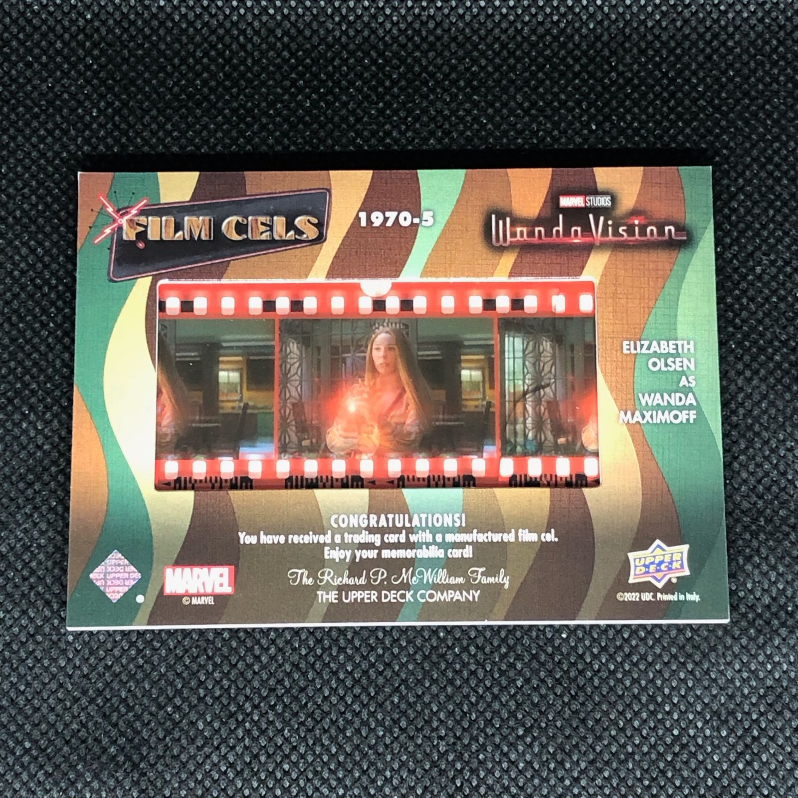 ワンダビジョン エリザベスオルセン UPPERDECK サイン カード 