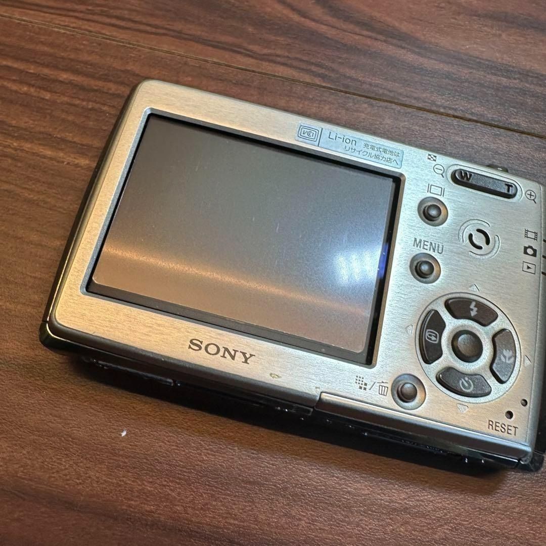 SONY Cyber-shot DSC-T33 デジカメ 2411 - メルカリ