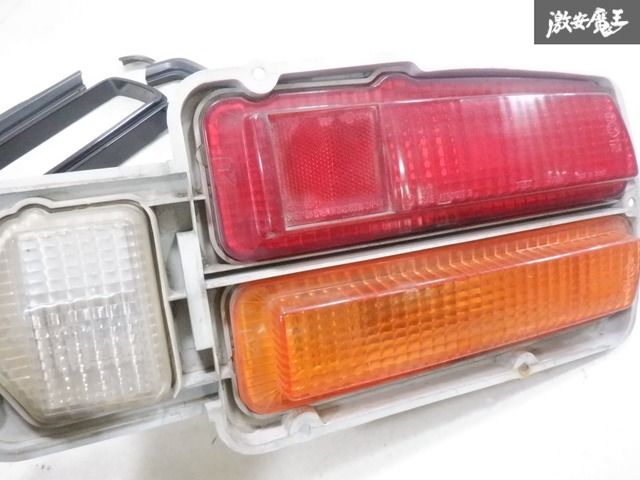 フェアレディZ S30Z S31Z ライトカバー フェアレディZ S30Z S31Z ライトカバー