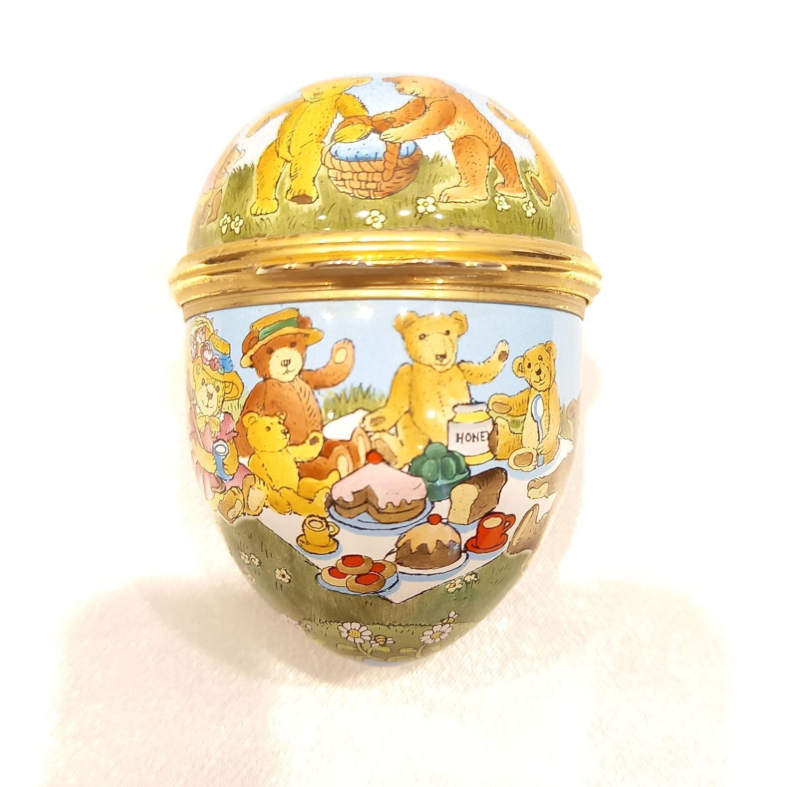 ハルシオン デイズ　Halcyon Days かわいい子猫の小物入れ HALCYON DAYS ENAMELS 【エナメルボックス】ピルケース/小物入れ