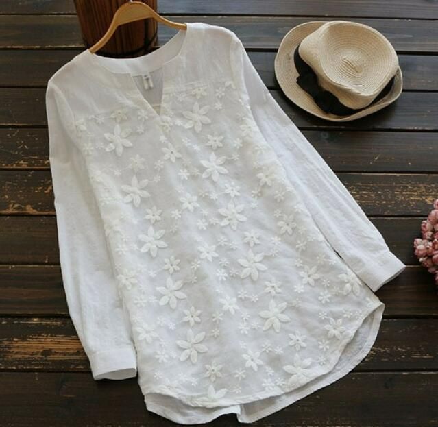 小花刺繍ブラウス tシャツ チュニック 長袖シャツ レース 長袖 レディース Vネック 刺繍 花柄 トップス 可愛い ゆったり ファッション 小花刺繍ブラウス tシャツ チュニック 長袖シャツ レース 長袖