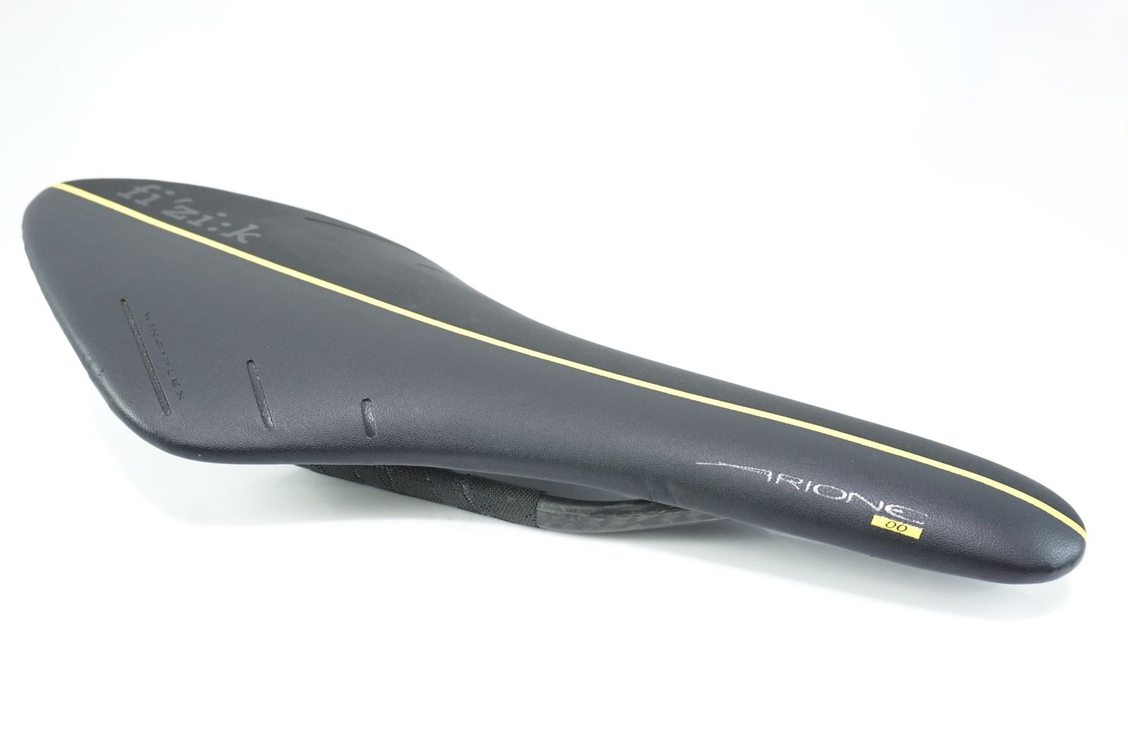 FIZIK Arione 00 サドル ブラック カーボンブレイデッドレール Amazon