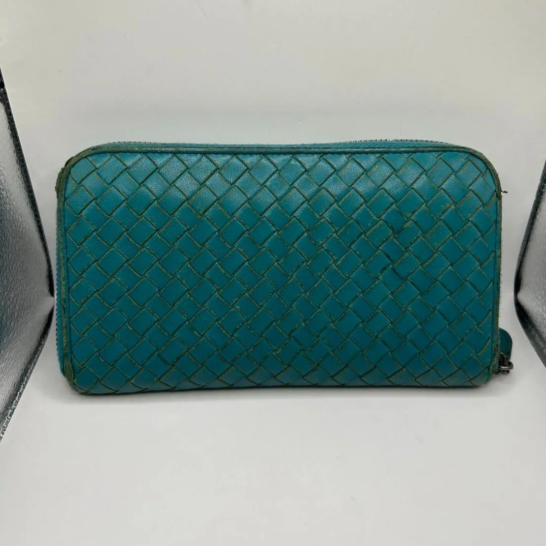 BOTTEGA VENETA ボッテガヴェネタ 長財布 ターコイズブルー 青