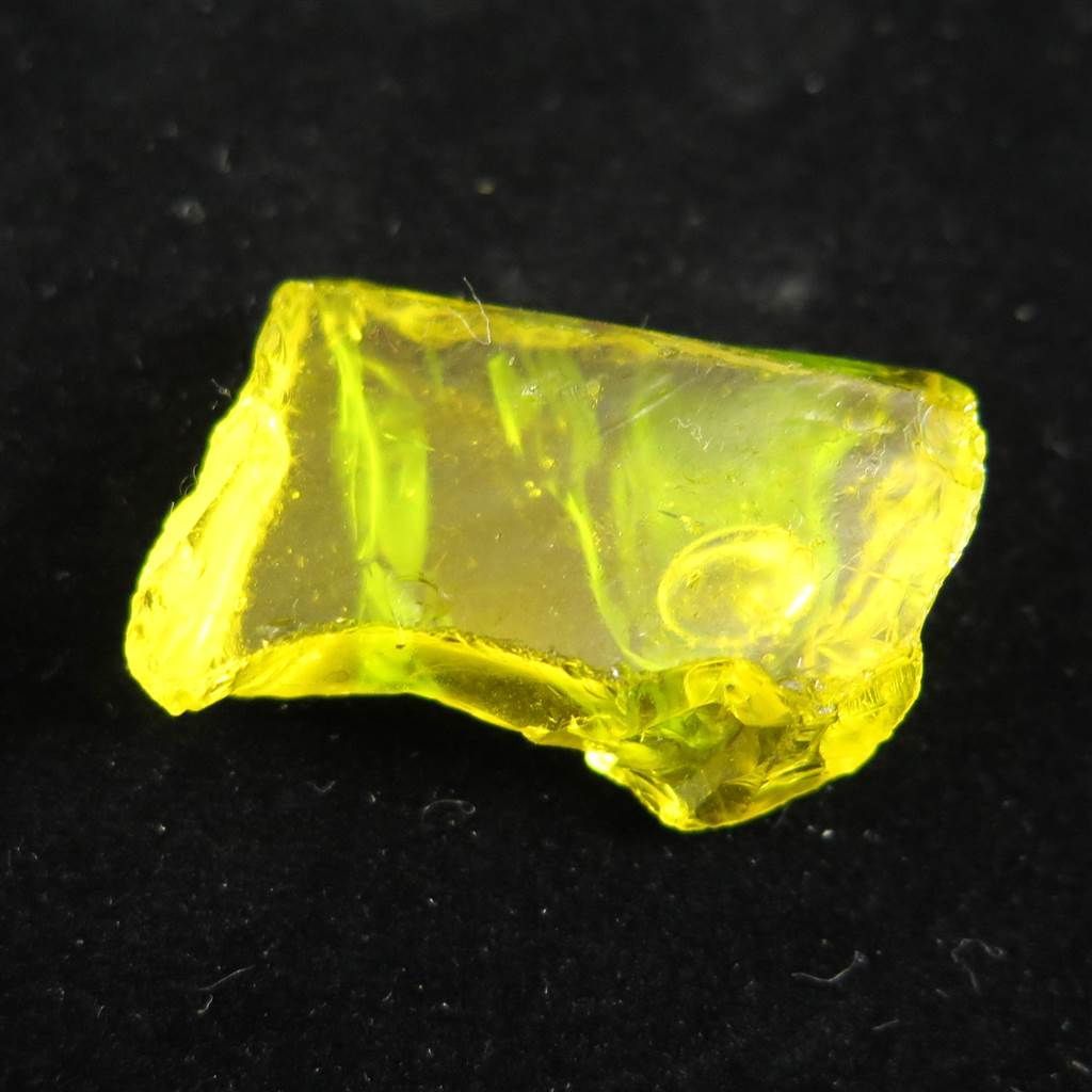 アンダラクリスタル　イエロー（シエラネバダ産） シェラネバダ産 アンダラクリスタル ルミネッセント・イエロー 10.0g