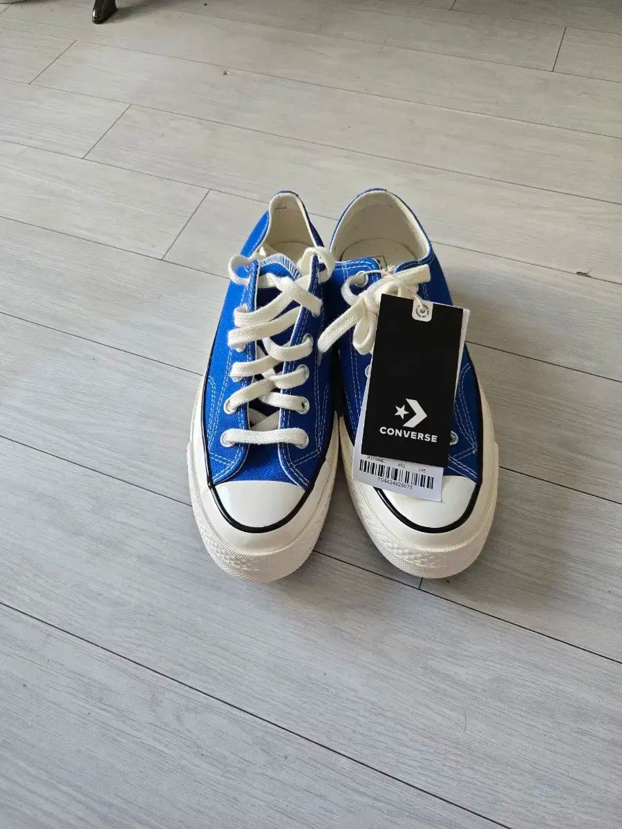【雷市場（ポンジャン）商品韓国直送】 (新品) キャンバス 青 245 ユニセックス