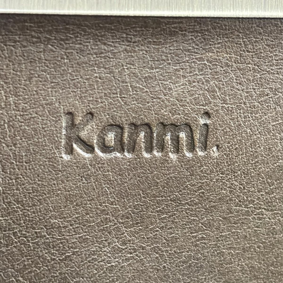 kanmi(カンミ) 長財布 - ダークブラウン ドット柄/がま口 レザー