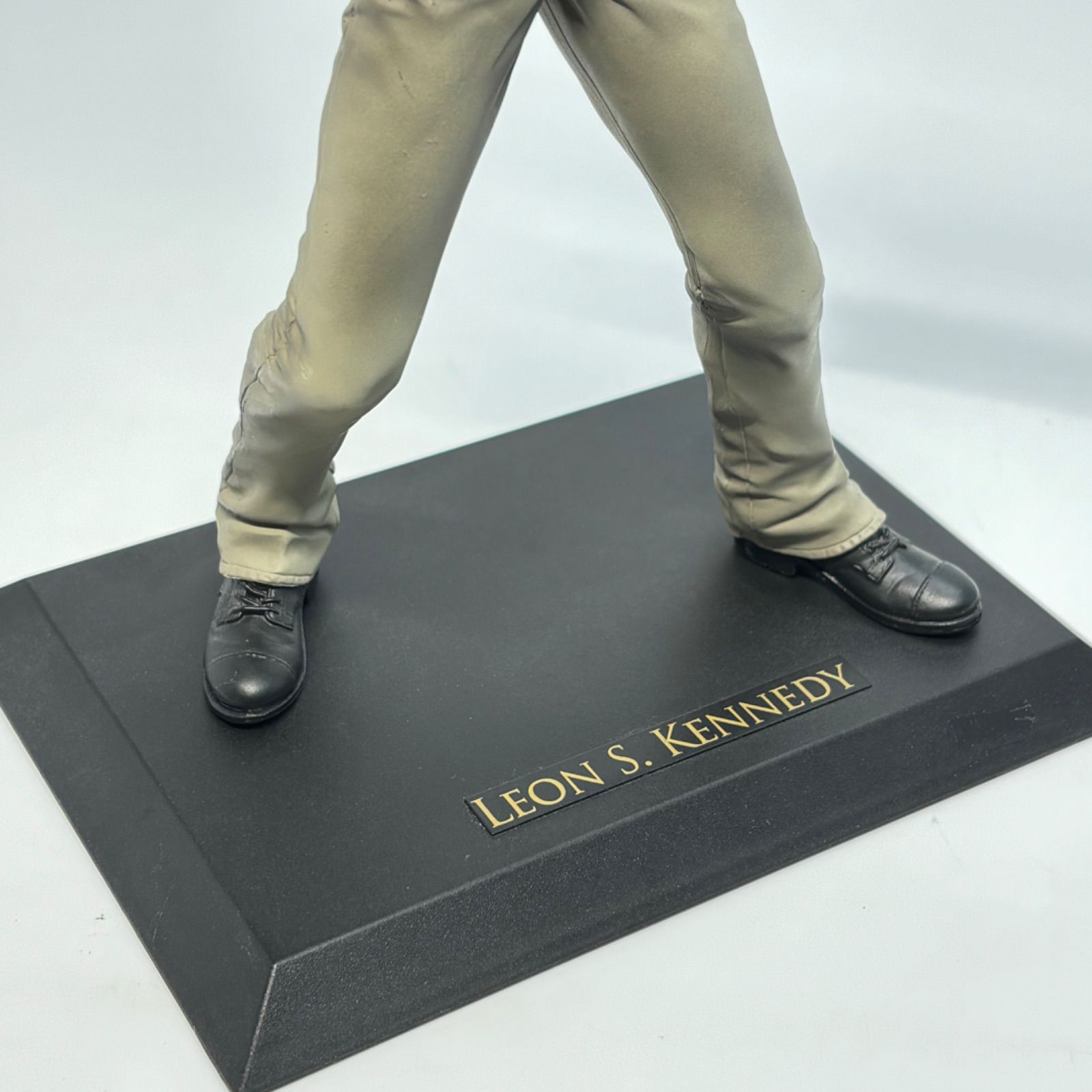 バイオハザード6 レオン・S・ケネディ フィギュア クリエイター