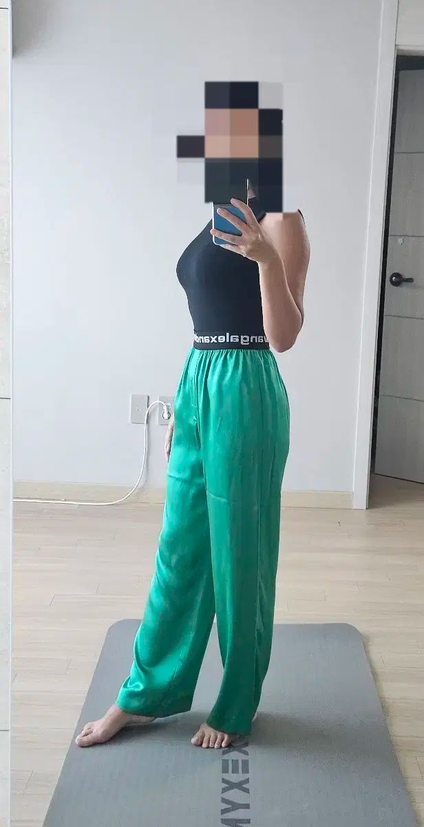 AURALEE(オーラリー)シームレスハイネックTシャツ　サイズ５ AURALEE(オーラリー)シームレスハイネックTシャツ サイズ5 6/21(金