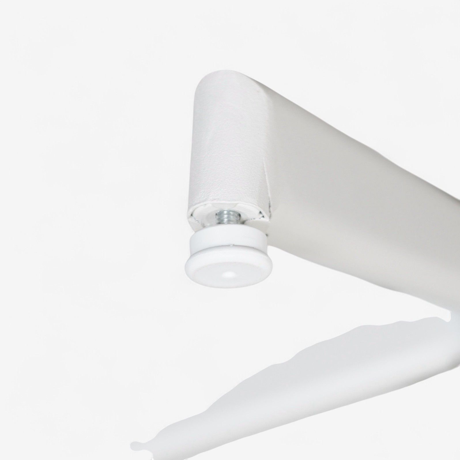 シンプルモダン カフェテーブル