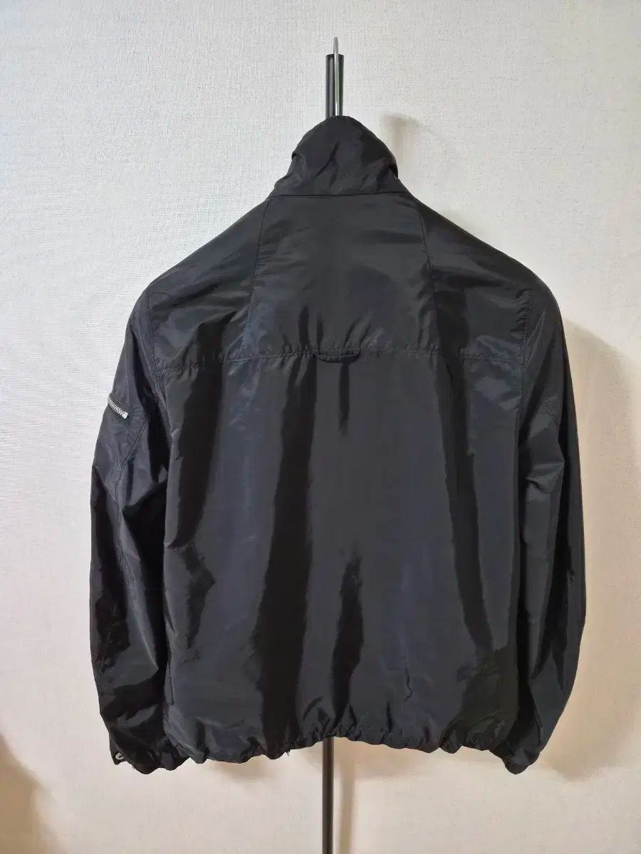 プラダ リバーシブル ウィンドブレーカー ジャケット 46 - メルカリ