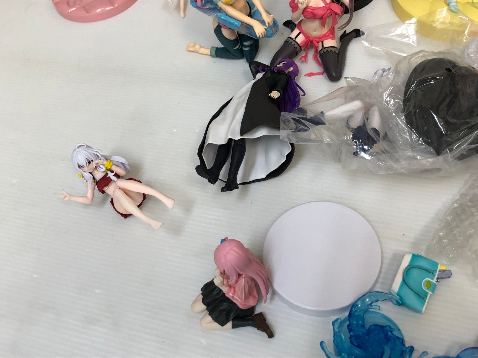 【ジャンク５０点以上】新品、美品あり　ジャンプフィギュア等まとめ売り Amazon.co.jp: ジャンプ 50周年 ワーコレ 孫悟空 うずまきナルト