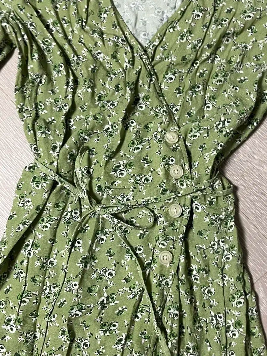 Rouje フローラル