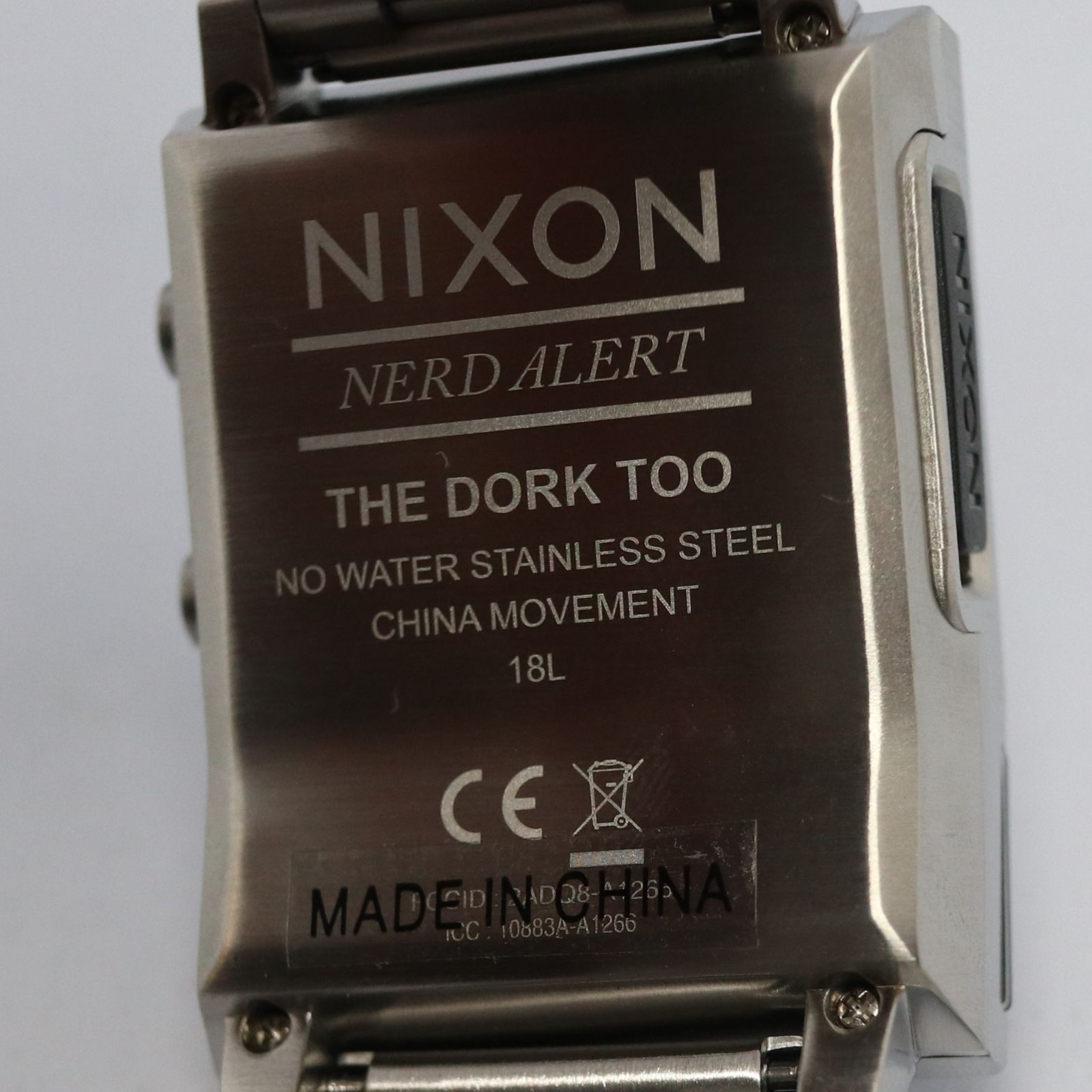 未使用品】NIXON ニクソン A1266000 DORK TOOドークトゥー シルバー デジタル 音声 付属品完品 - メルカリ