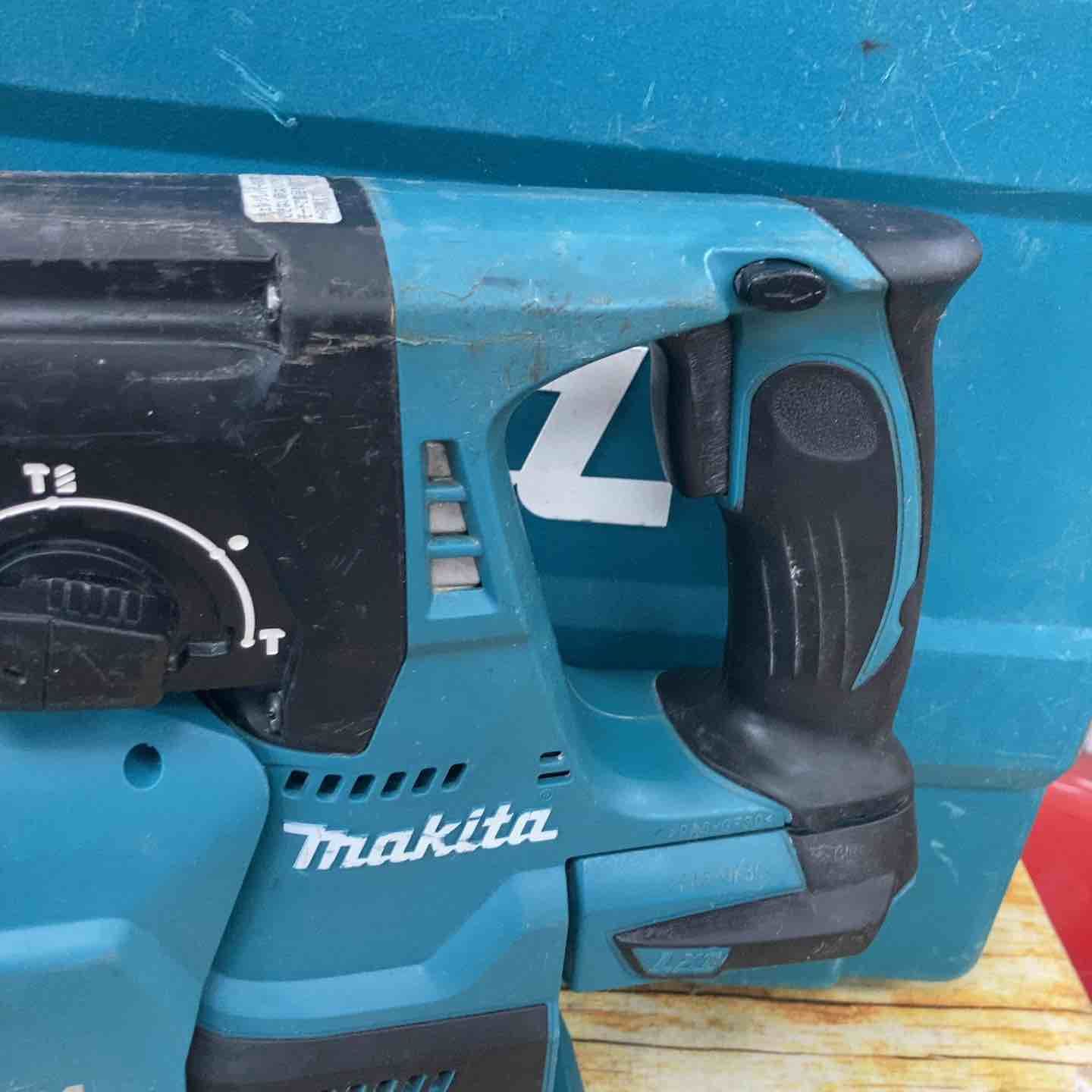 マキタ makita