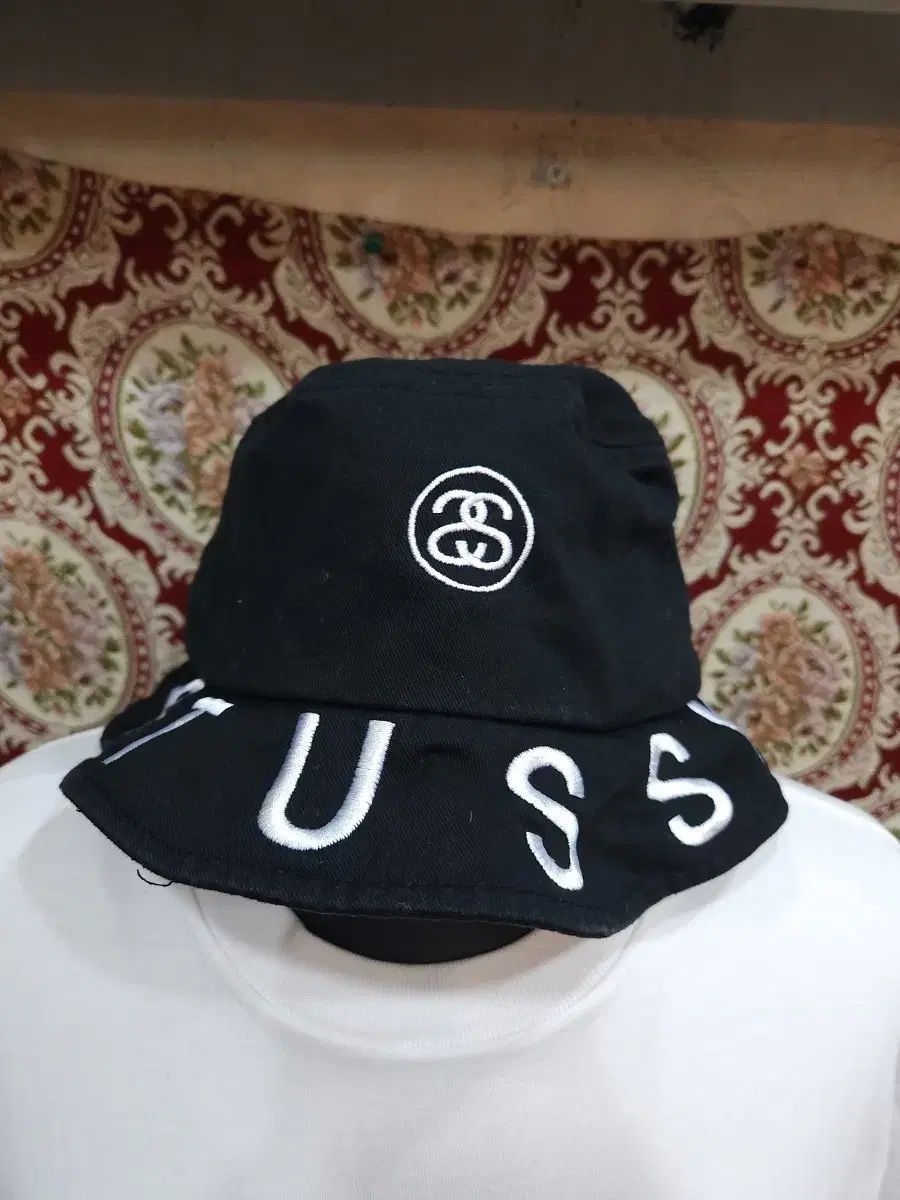 STUSSY ステューシー 部族 刺繍 バケットハット