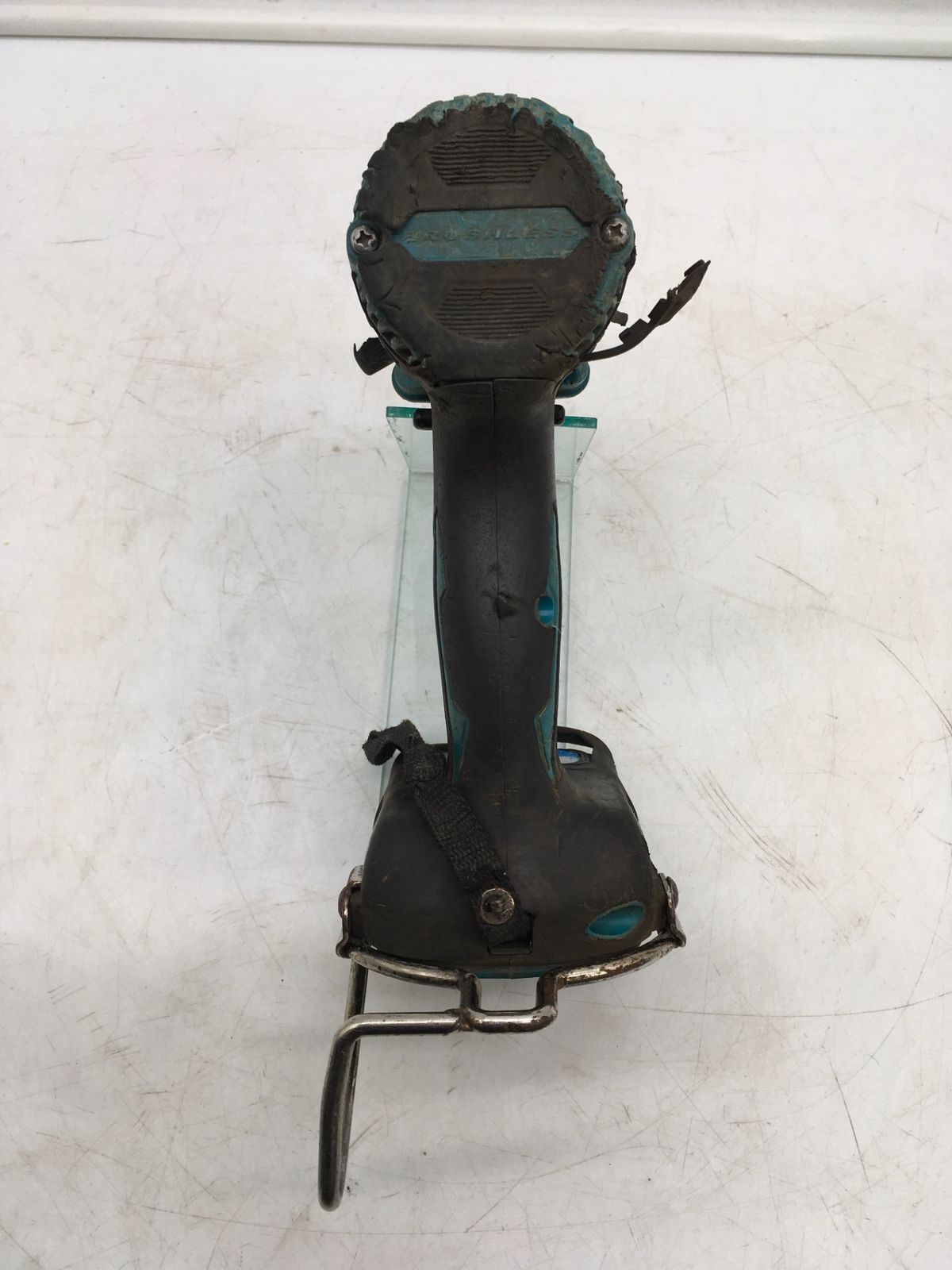 18v充電式インパクトレンチ