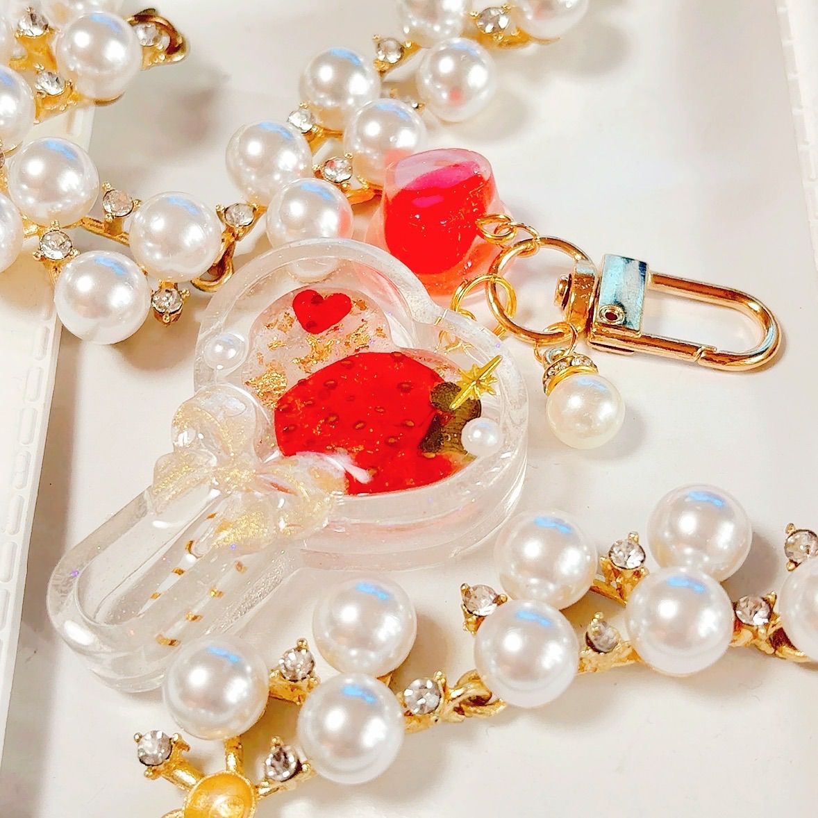 シェイカーキーホルダー★いちごなバック♥シャカシャカキーホルダー いちごチョコ メルティチョコレートボックス◇シャカシャカ