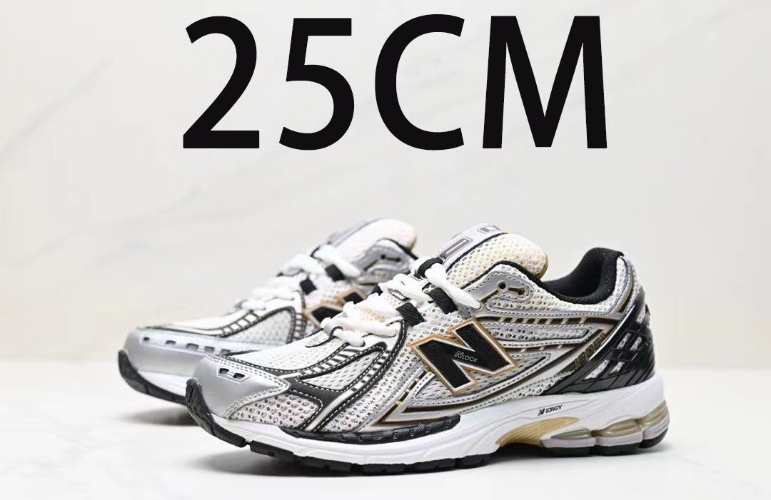 新品未使用 New Balance ニューバランス M1906RAV  25cm