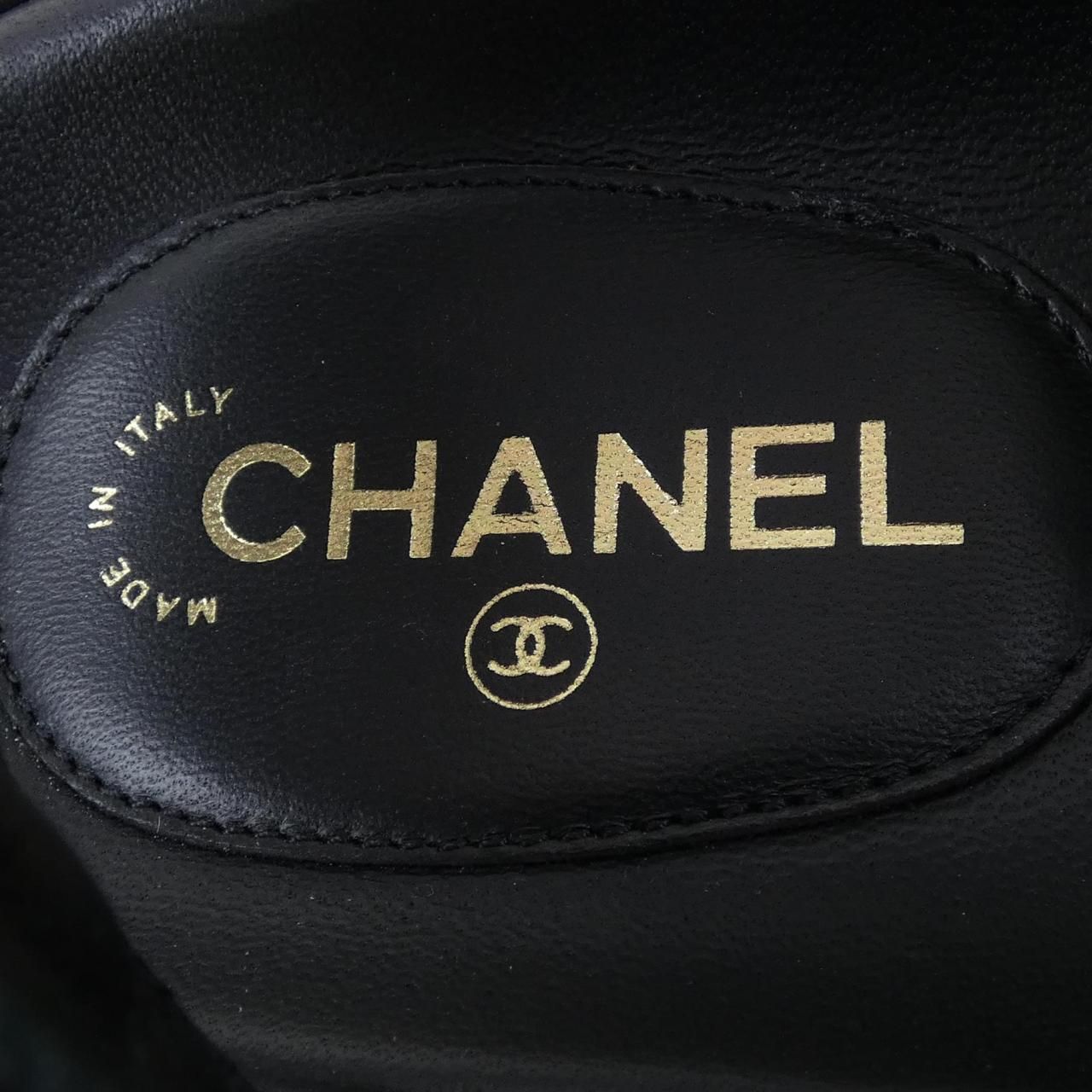 シャネル CHANEL