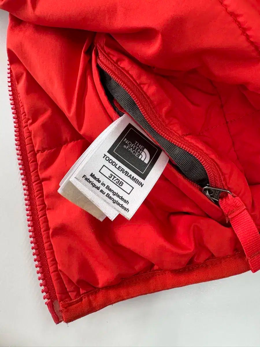 ノースフェイス THE NORTH FACE キッズ ダウン リバーシブル THE NORTH FACE(ザノースフェイス) 3T リバーシブル ダウン