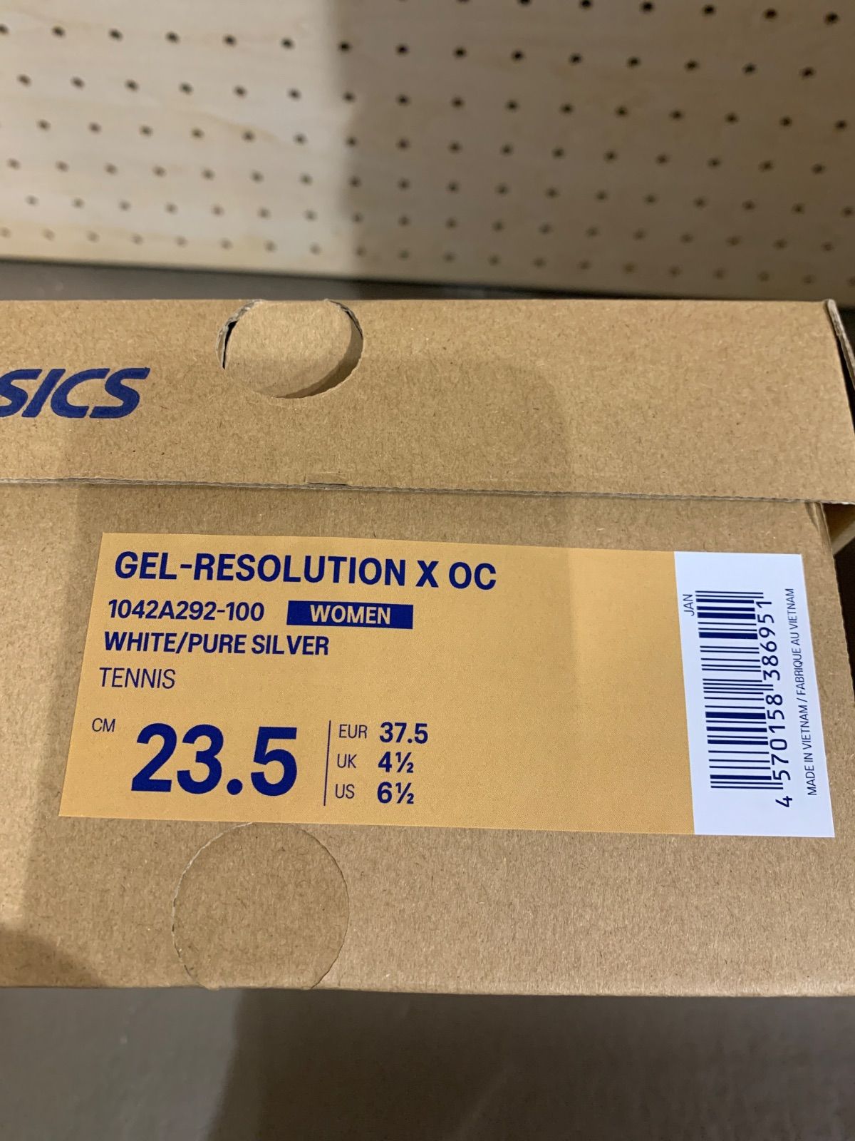 アシックスレディーステニスシューズ白