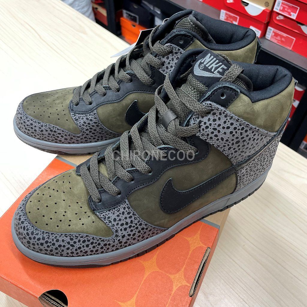 2004 NIKE DUNK HIGH PREMIUM 