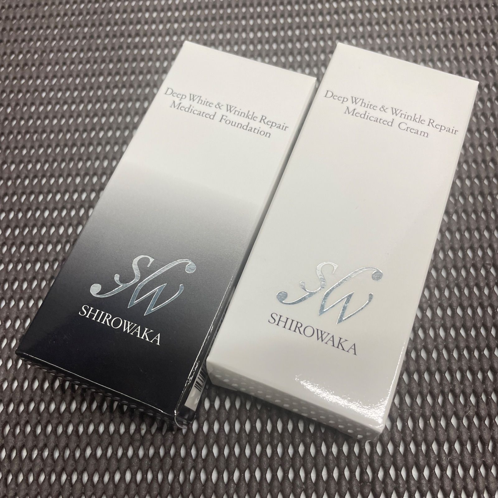 SHIROWAKA ディープホワイト＆リンクルリペア 22g 新品.未使用品. Amazon | シロワカ クリーム ディープホワイト＆リンクルリペア