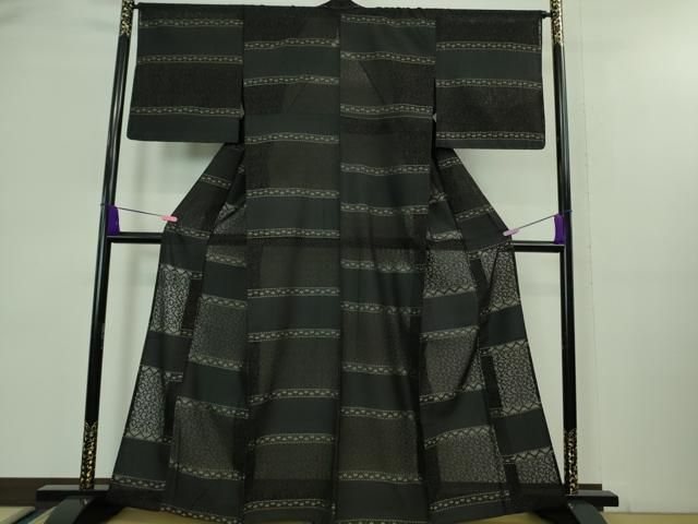本場大島紬 茶泥染 カタス 9マルキ エ霞に花模様 トールサイズ K