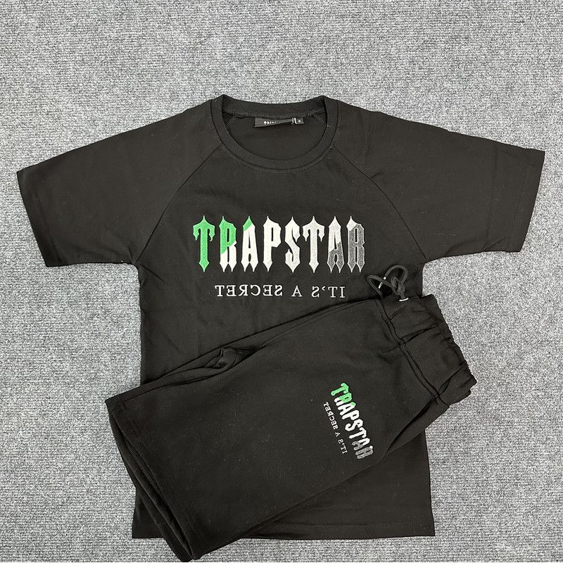 Trapstar トラップスターカジュアルスポーツウェア半袖Tシャツ Trapstar トラップスターカジュアルスポーツウェア半袖Tシャツ