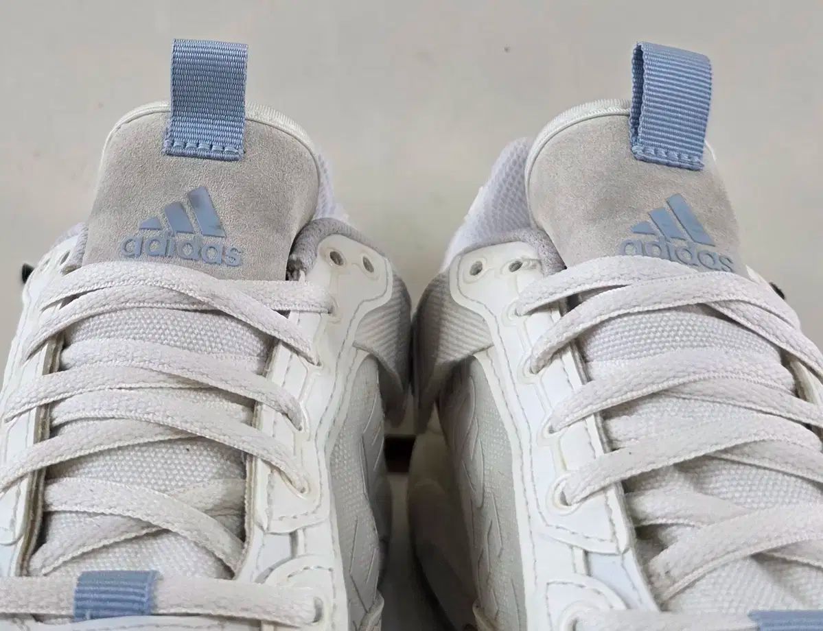 235 adidas(アディダス) スピリタン 2000 GORE-TEX(ゴアテックス) コア